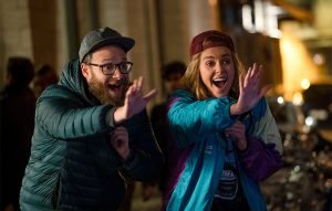 منتقدان می‌گویند «نمای دور» جان تازه‌ای به کمدی رمانتیک بخشیده